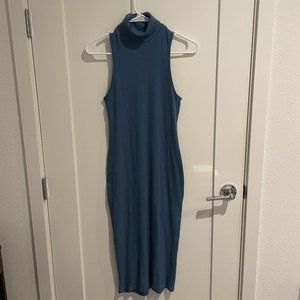 Zara Ribbed bodycon turtleneck midi dress - size M